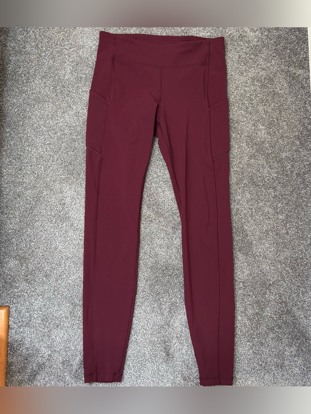 Lululemon sz 10 speed up tight TALL 31” Garnet EUC